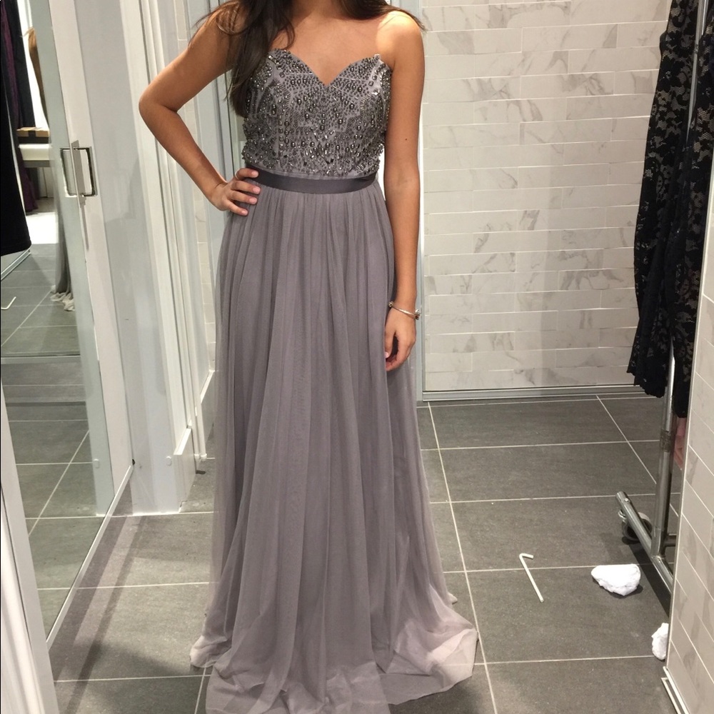sweetheart strapless dress with embellishments